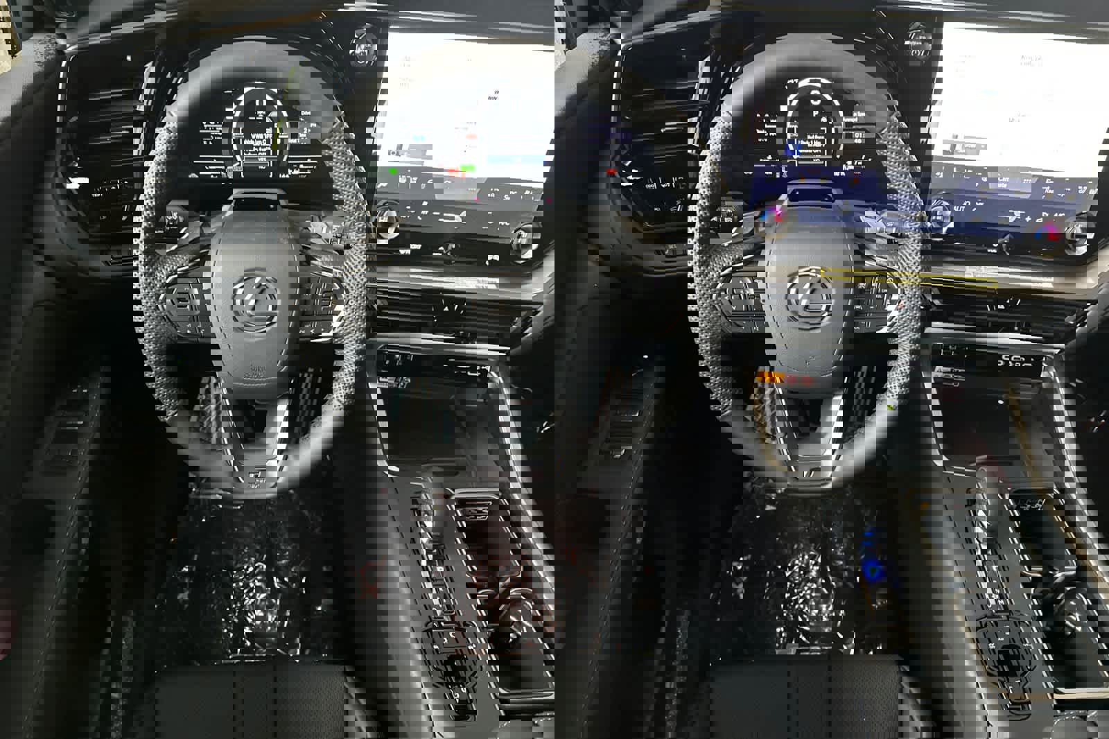 New 2026 Lexus TX 500h AWD image 14