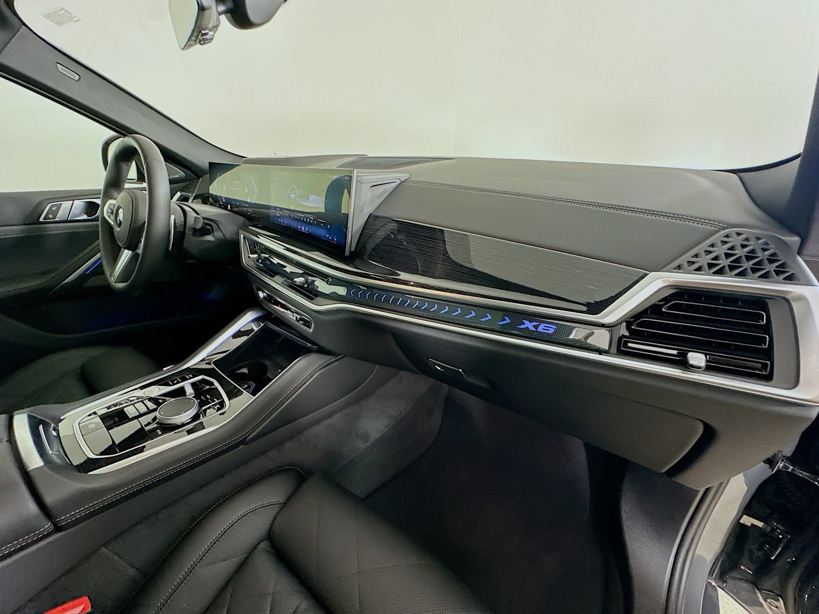 New 2026 BMW X6 xDrive40i w/ Climate Comfort Package AWD/4WD image 46