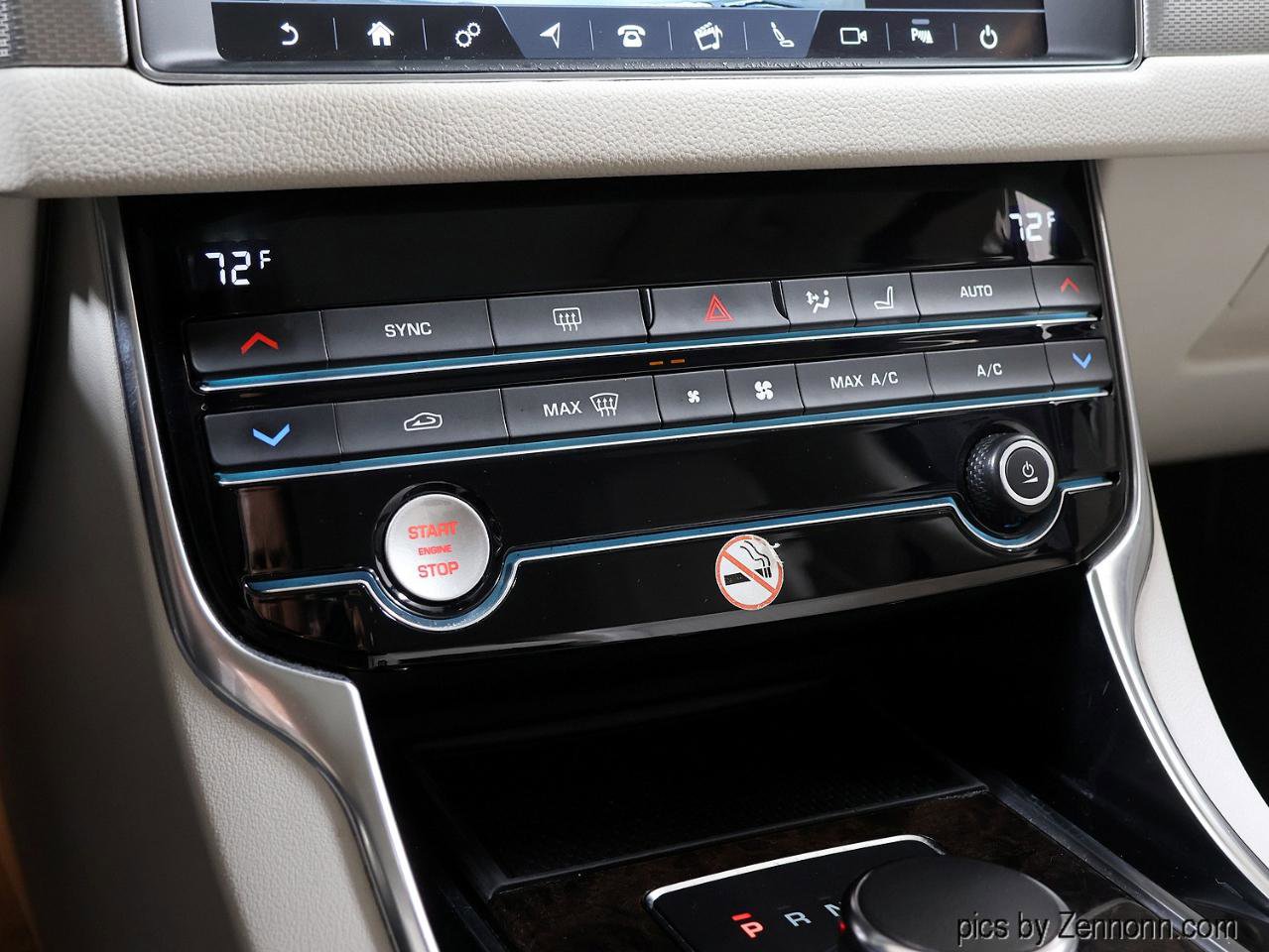 Used 2020 Jaguar XF Prestige image 21