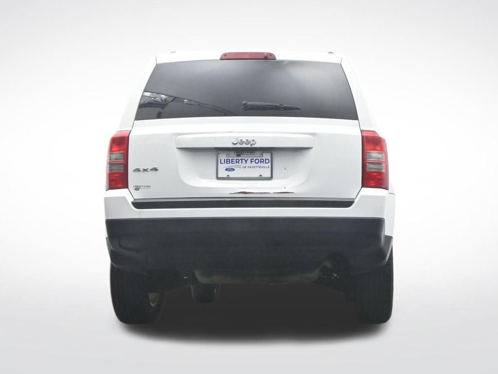 Used 2014 Jeep Patriot Sport w/ Power Value Group AWD/4WD image 42