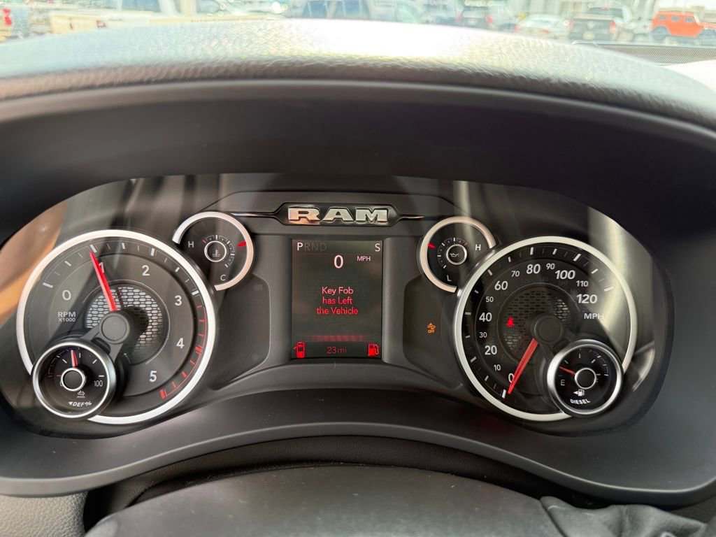 New 2026 RAM 2500 Warlock AWD/4WD image 16