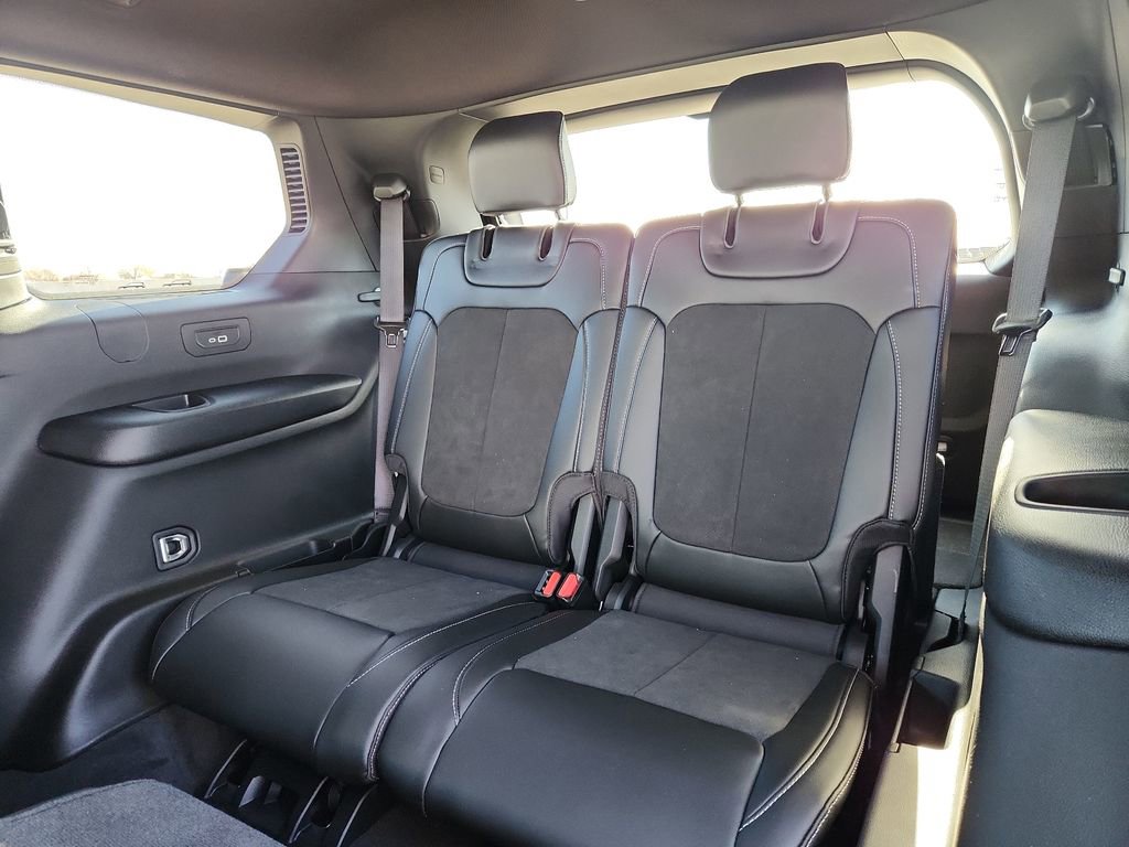 New 2026 Jeep Grand Cherokee L Laredo image 13