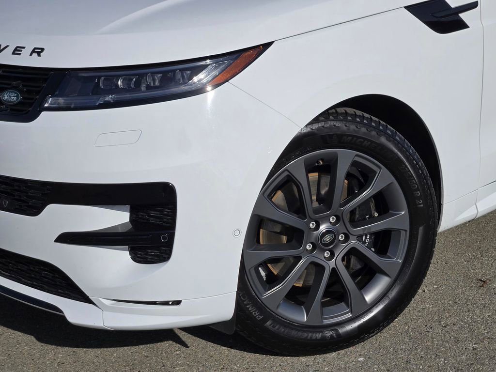 Used 2024 Land Rover Range Rover Sport Dynamic SE image 9