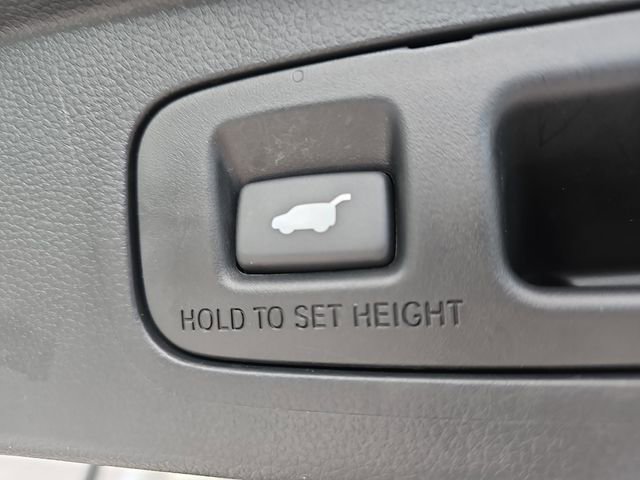 Used 2025 Honda CR-V EX-L image 14