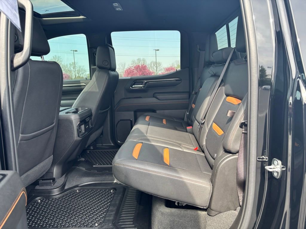 Used 2023 GMC Sierra 1500 AT4 w/ Technology Package image 20