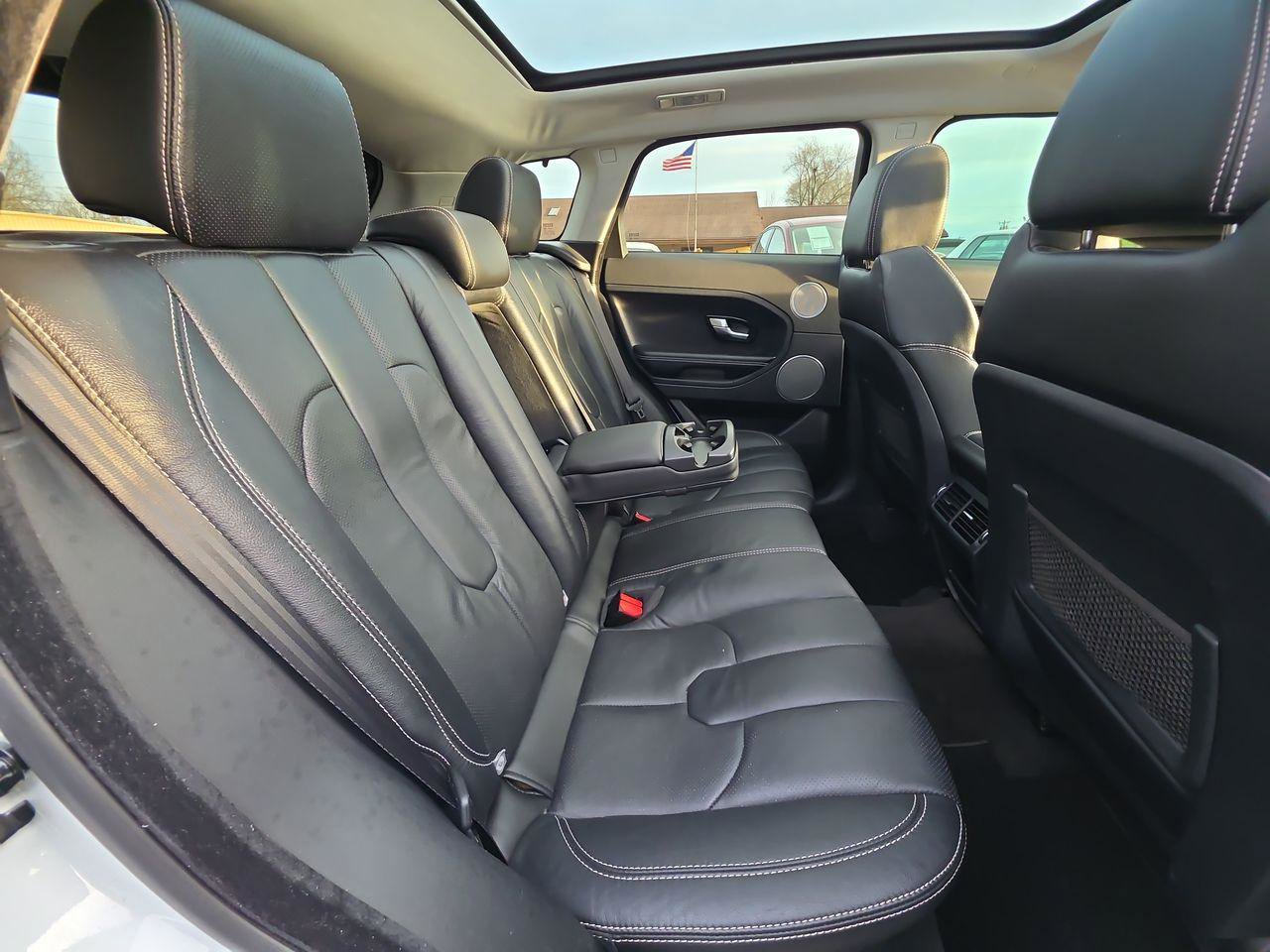 Used 2013 Land Rover Range Rover Evoque Dynamic AWD/4WD image 7
