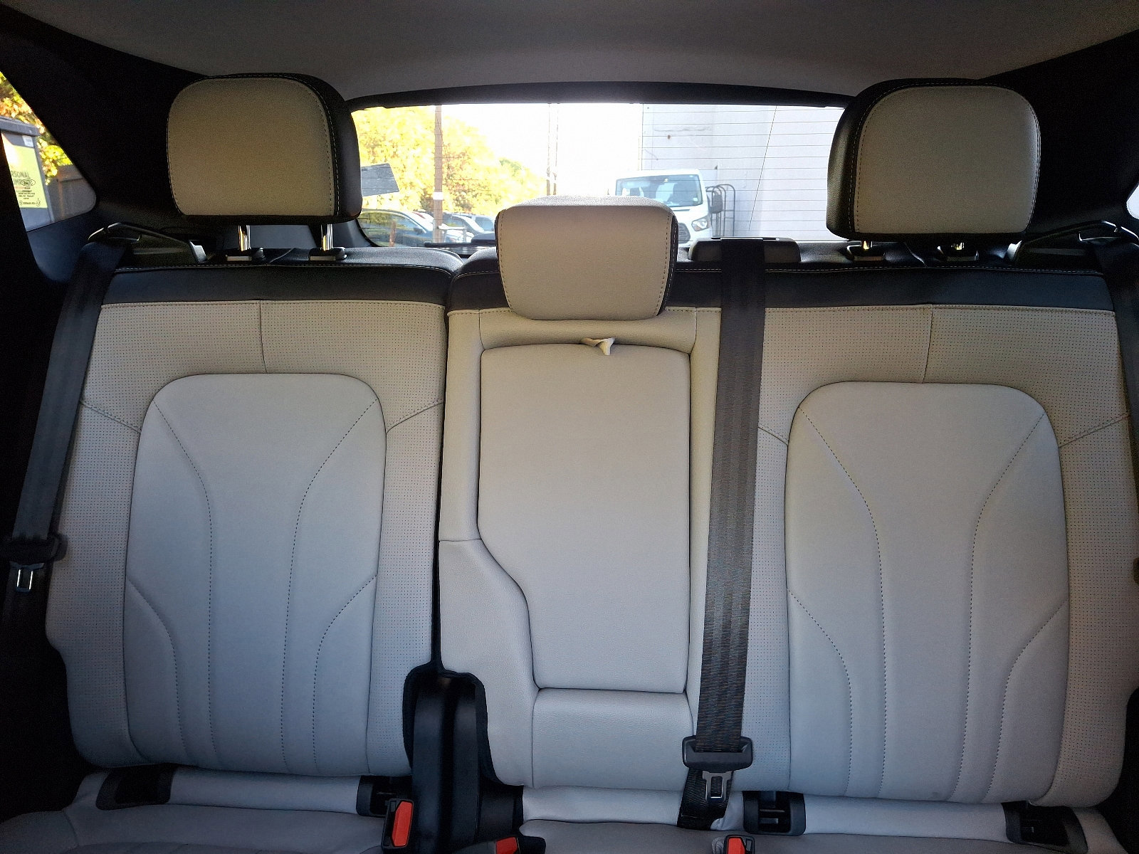 New 2025 Ford Escape SE w/ PHEV Premium Package image 13