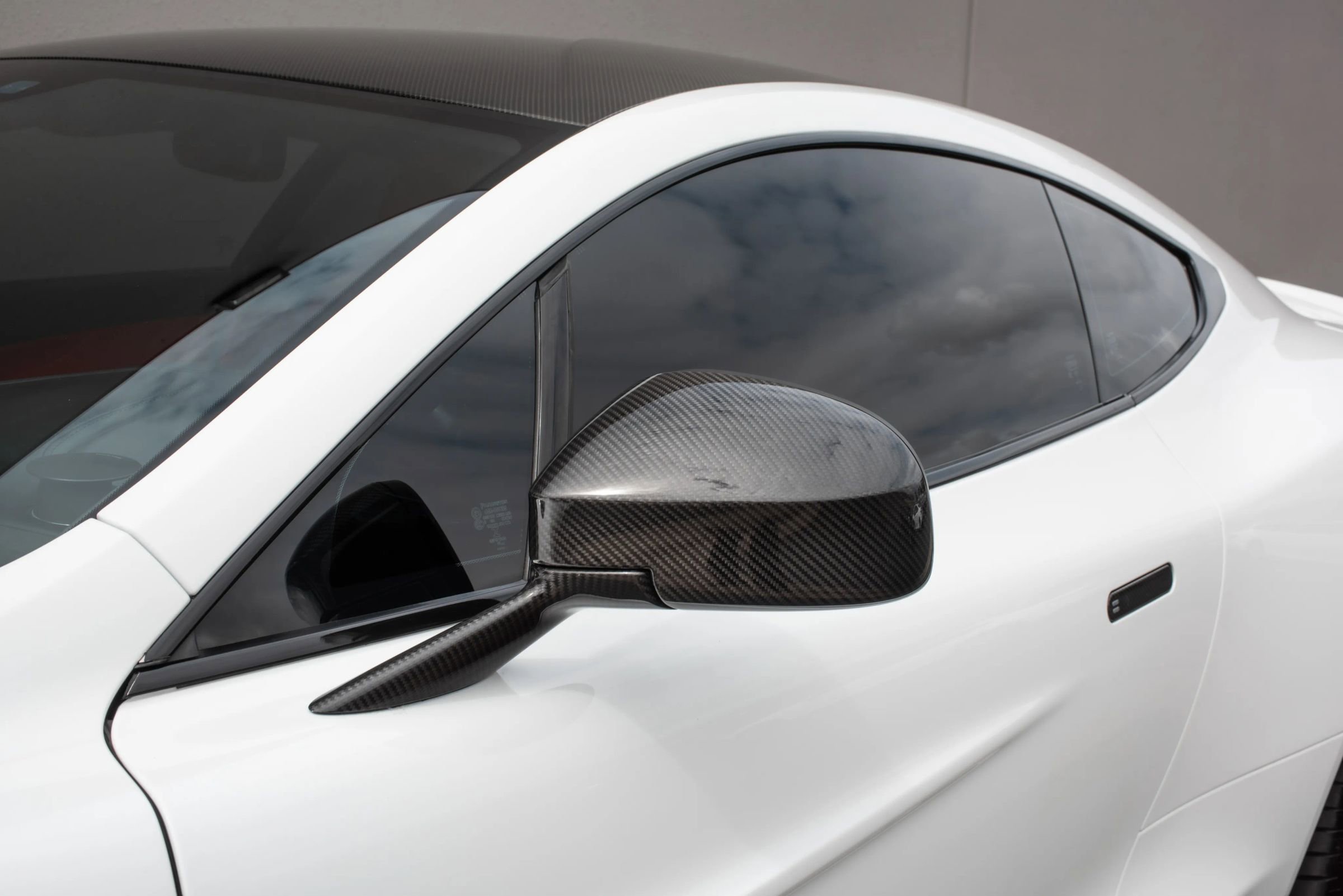 Used 2014 Aston Martin Vanquish Coupe RWD image 30