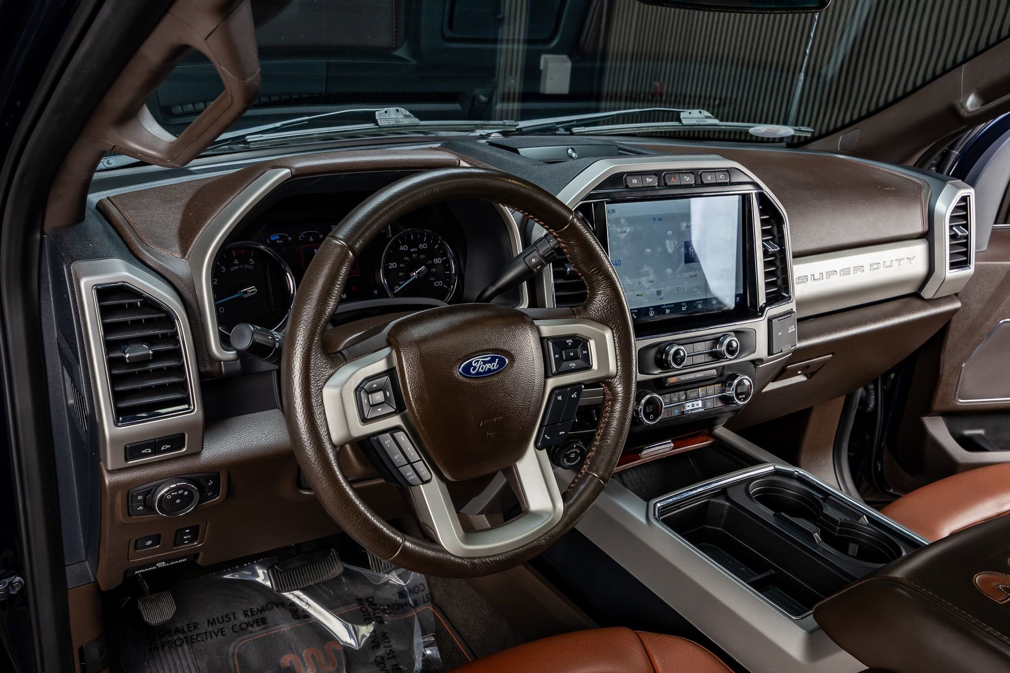 Used 2022 Ford F250 King Ranch w/ King Ranch Ultimate Package AWD/4WD image 17