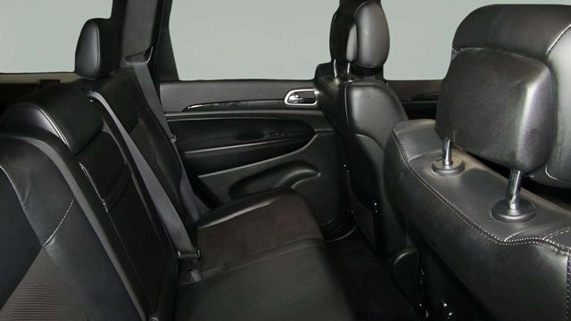 Used 2020 Jeep Grand Cherokee Altitude image 12