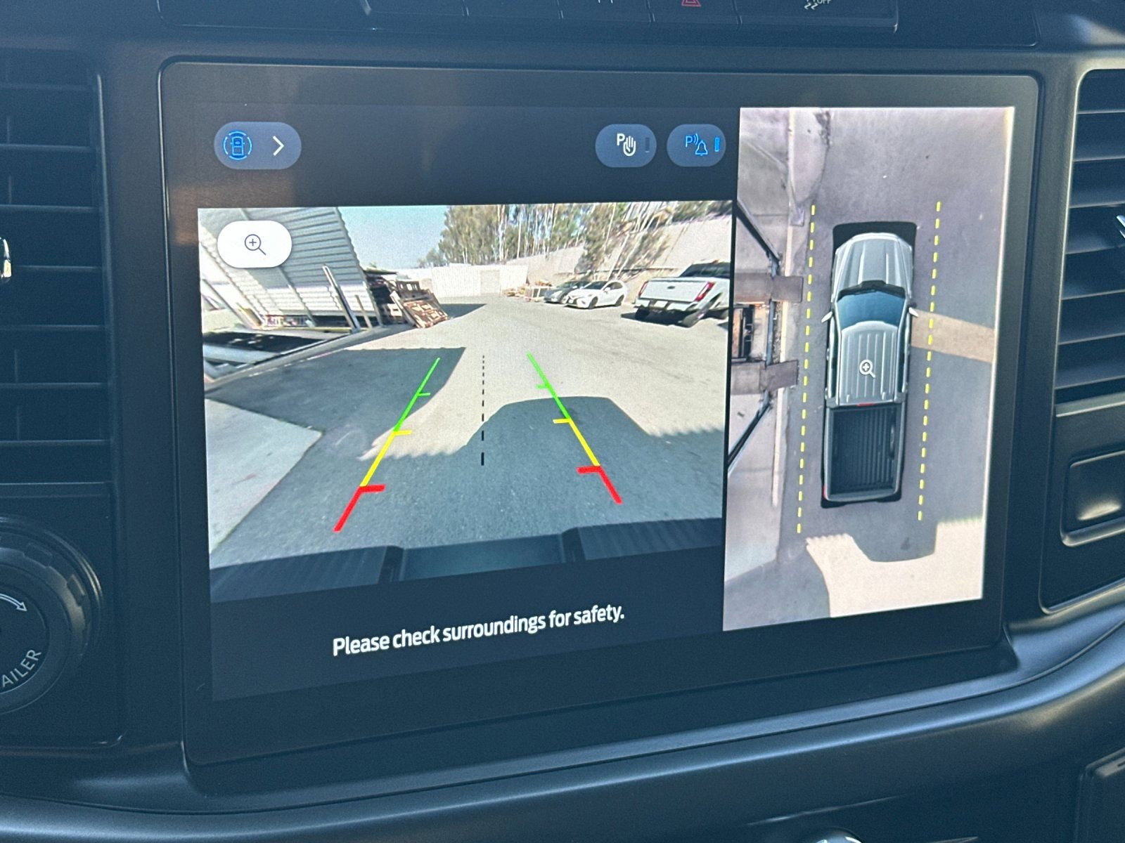 Used 2024 Ford F150 XLT w/ Equipment Group 302A MID image 23