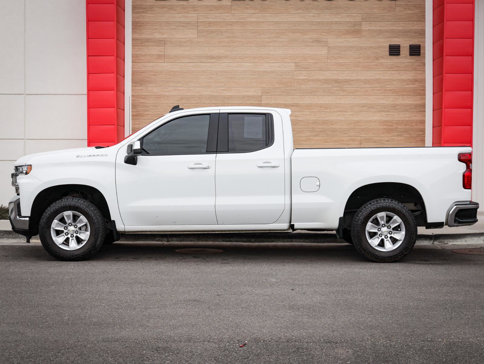 Used 2021 Chevrolet Silverado 1500 LT w/ Bed Protection Package image 7