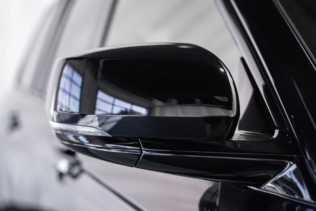 New 2025 Jeep Grand Cherokee Altitude image 14