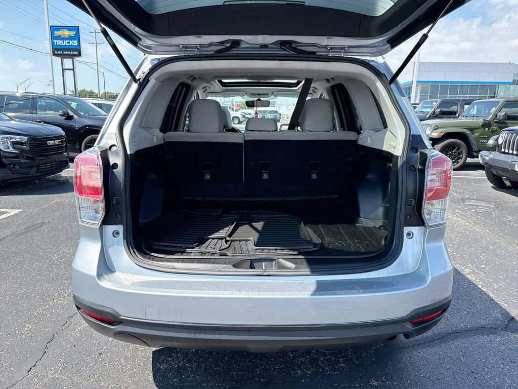 Used 2018 Subaru Forester 2.5i Premium w/ All-Weather Package AWD/4WD image 23