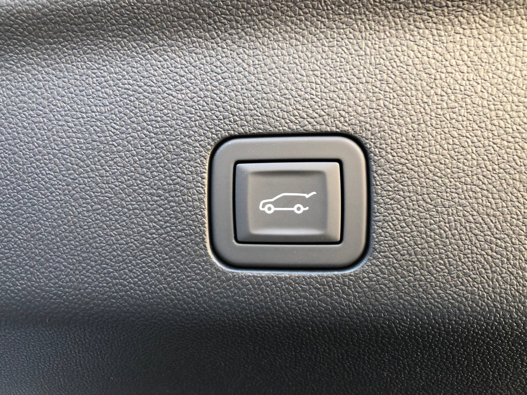 New 2026 Chevrolet Tahoe High Country image 7