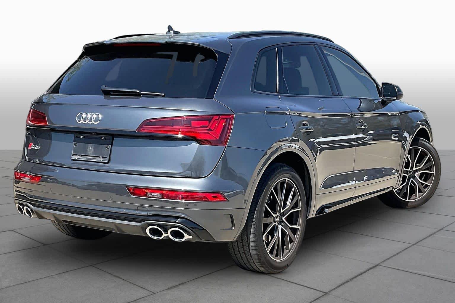 Used 2023 Audi SQ5 Prestige w/ Prestige Package AWD/4WD image 12