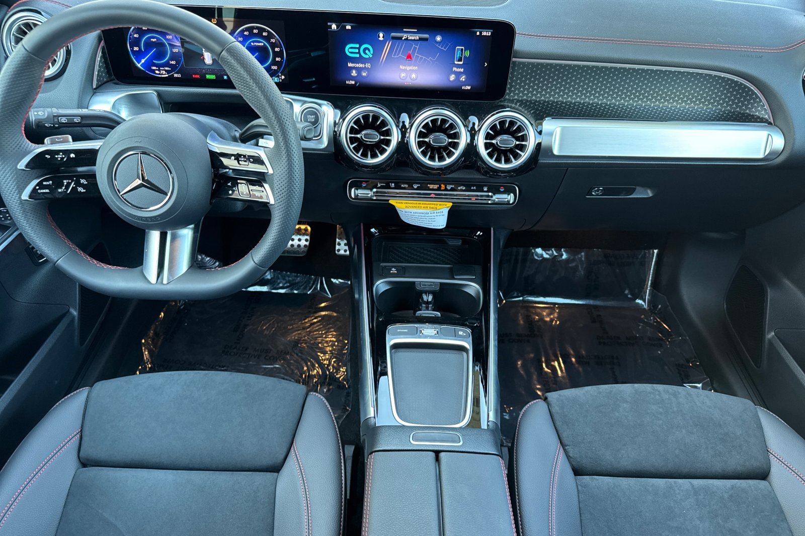 Used 2024 Mercedes-Benz EQB 300 4MATIC image 16