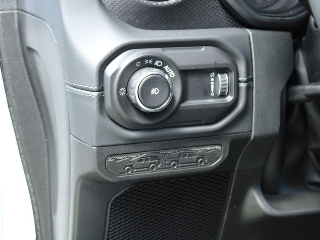 New 2026 Jeep Wrangler Unlimited Rubicon AWD/4WD image 14