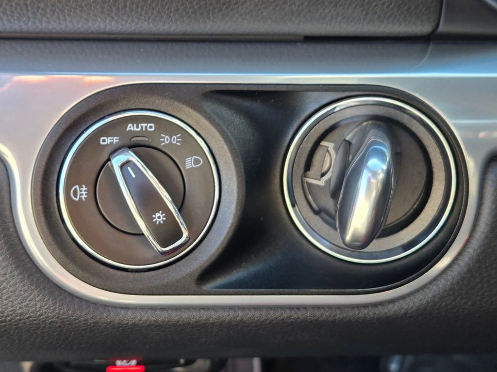 Used 2017 Porsche 718 Boxster S image 27