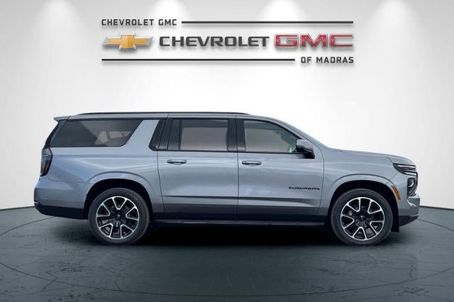 New 2026 Chevrolet Suburban RST w/ Advanced Technology Package AWD/4WD image 2