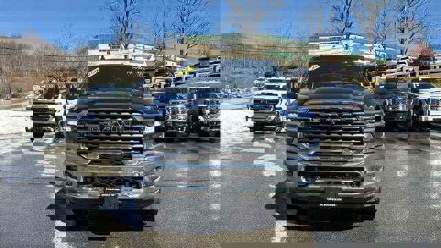 Used 2025 RAM 2500 Big Horn image 3