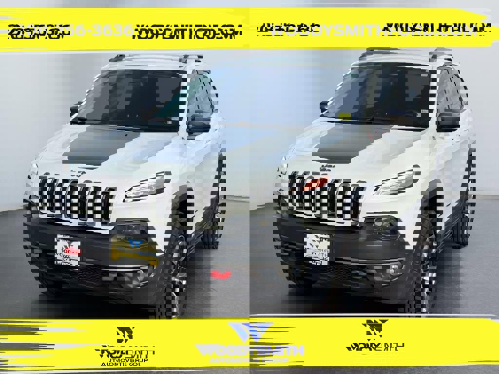 Used 2016 Jeep Cherokee Trailhawk w/ Cold Weather Group image 1