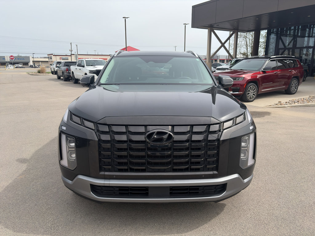 Used 2023 Hyundai Palisade Limited image 8