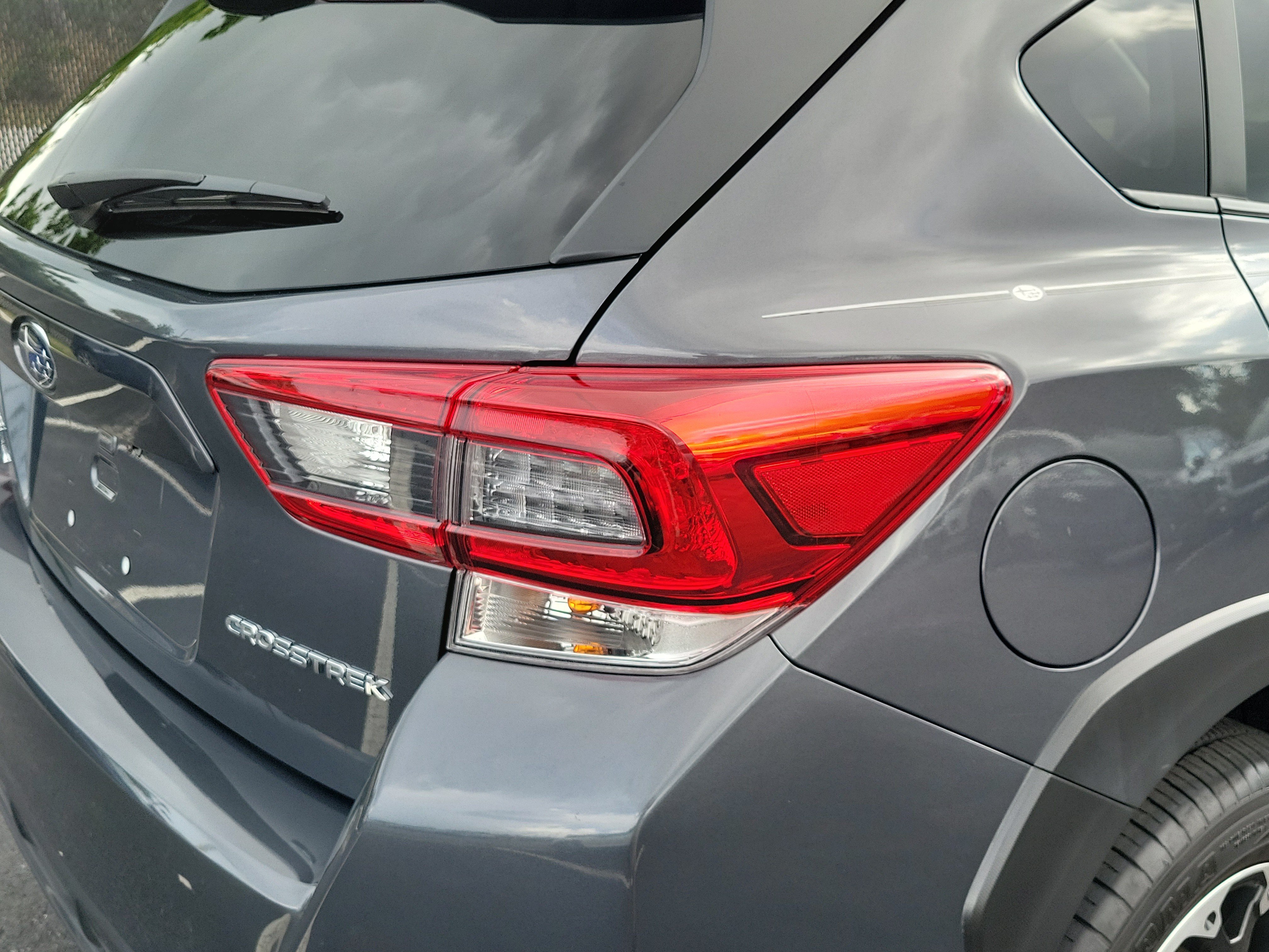 Certified 2021 Subaru Crosstrek 2.0i Premium w/ Moonroof Package AWD/4WD image 11