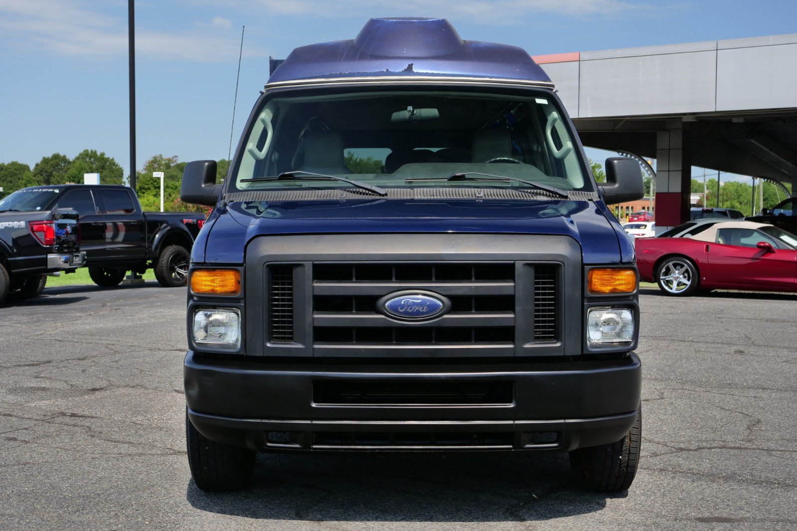 Used 2010 Ford E-250 and Econoline 250 Extended RWD image 5