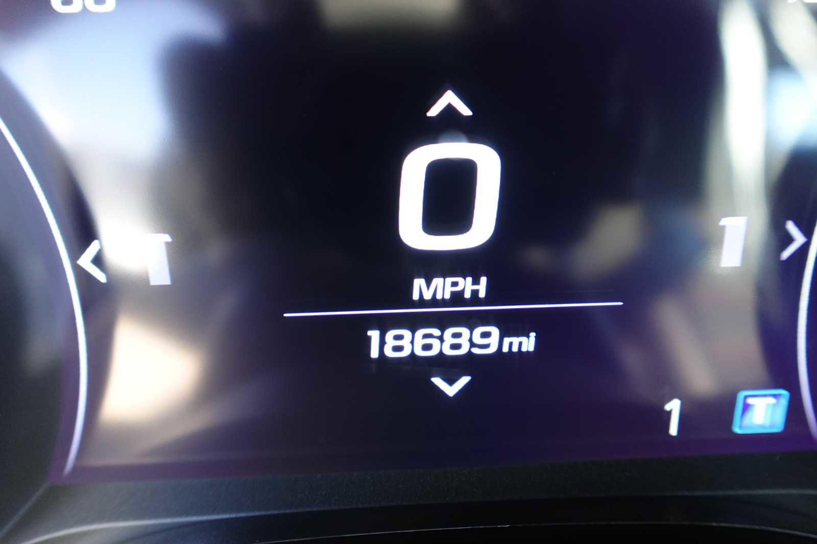 Used 2019 Chevrolet Camaro ZL1 image 24