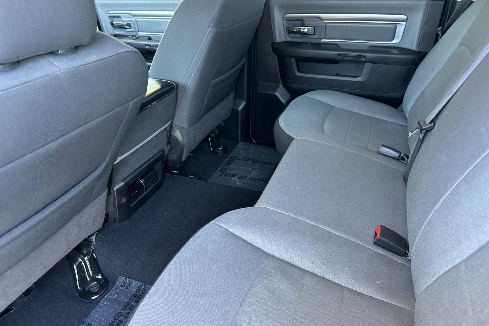 Used 2023 RAM 1500 Classic SLT w/ Electronics Group AWD/4WD image 12