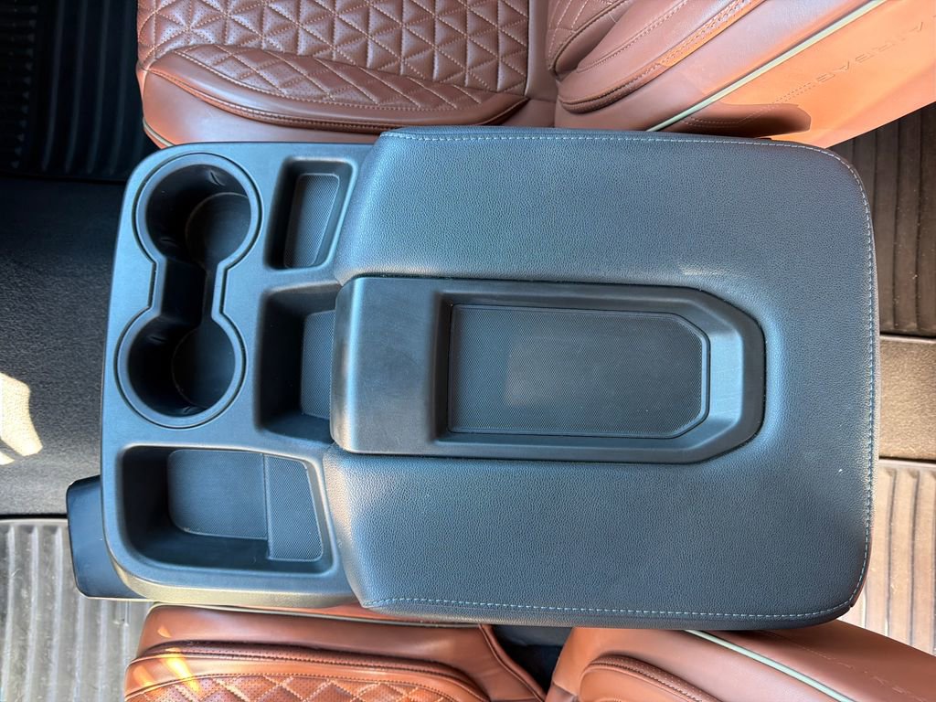 Used 2022 GMC Sierra 1500 SLE image 28