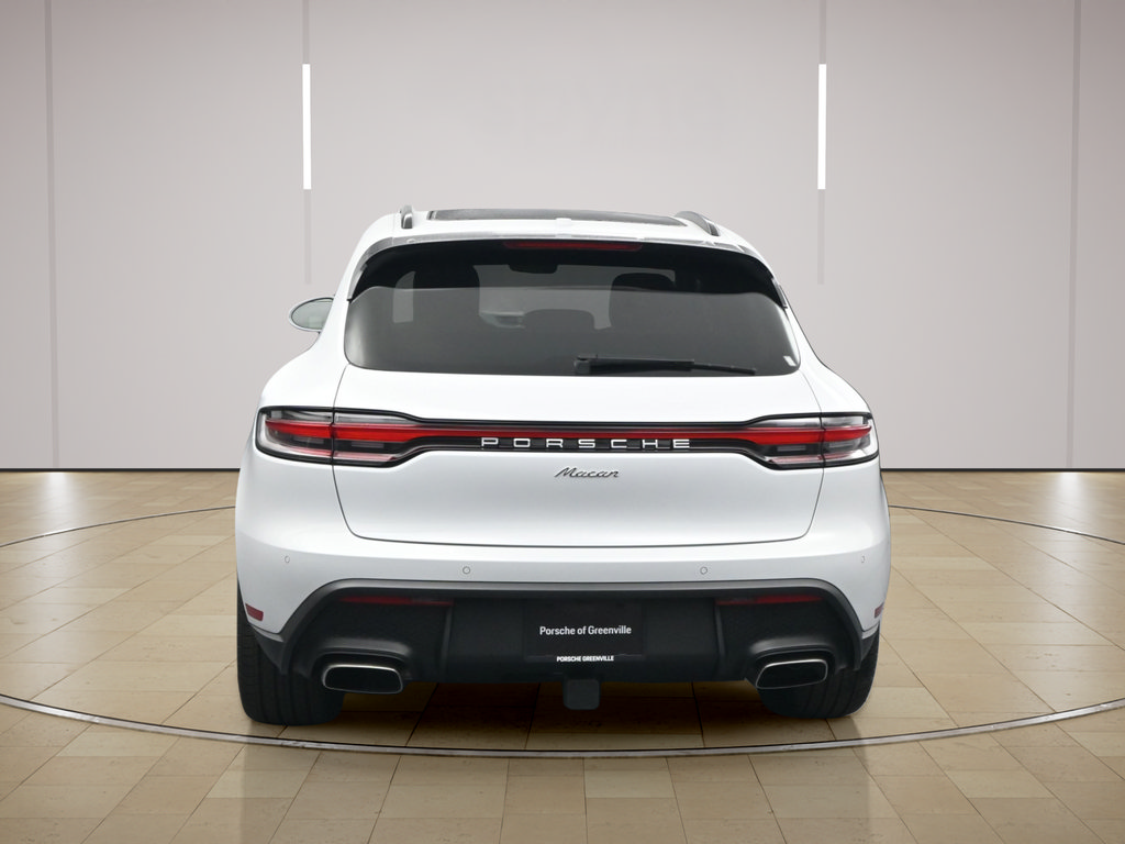 Certified 2026 Porsche Macan AWD/4WD image 23