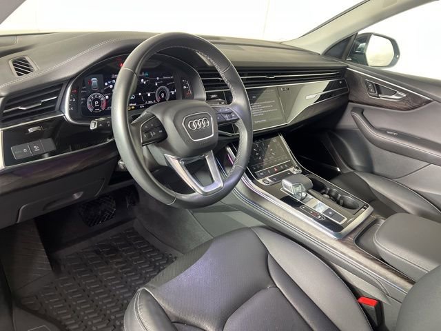 Used 2023 Audi Q8 Premium Plus image 22