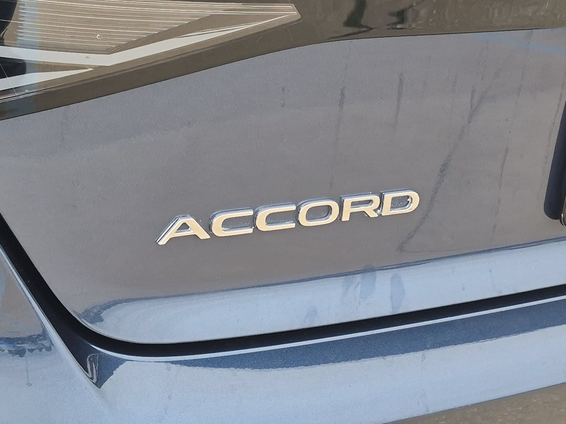 Used 2025 Honda Accord EX-L image 28