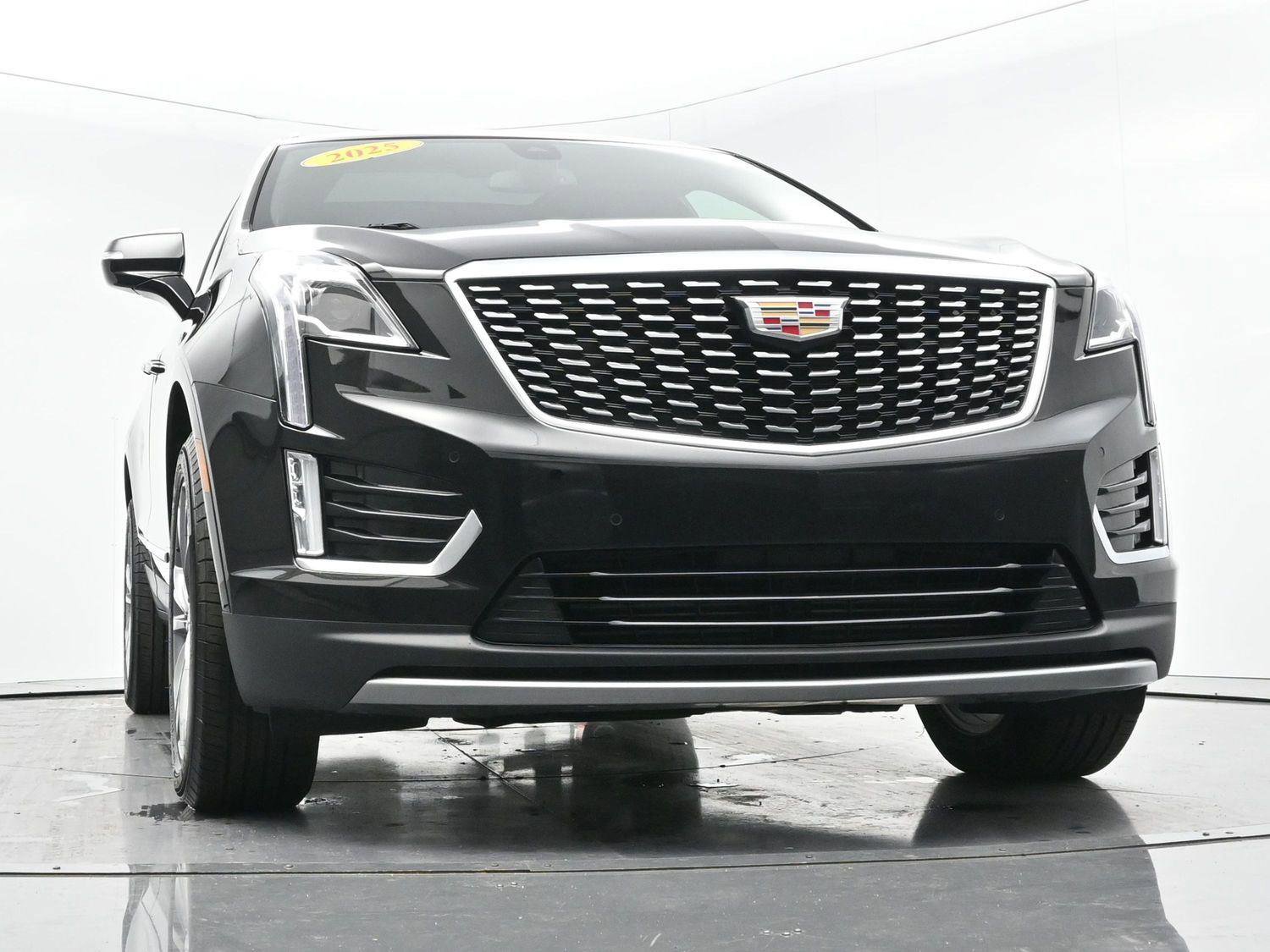 Certified 2025 Cadillac XT5 Premium Luxury image 45