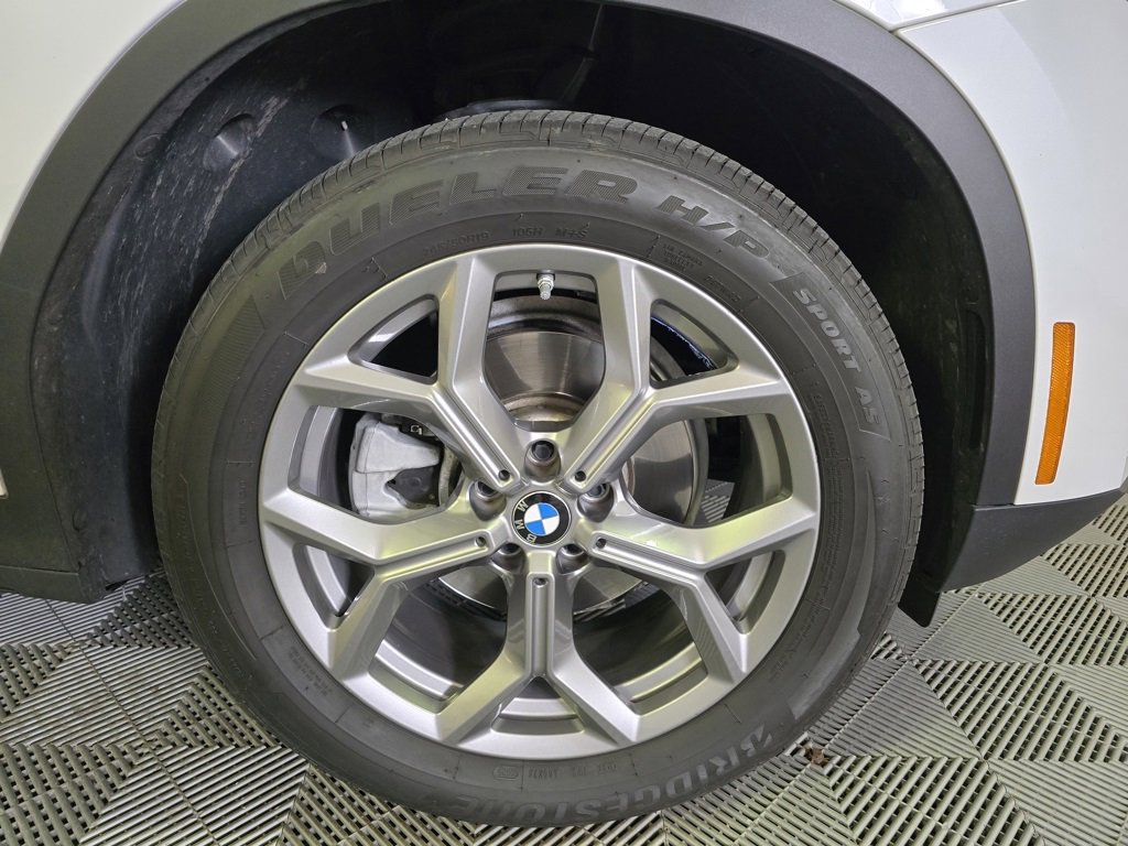 Used 2023 BMW X3 xDrive30i w/ Convenience Package image 2