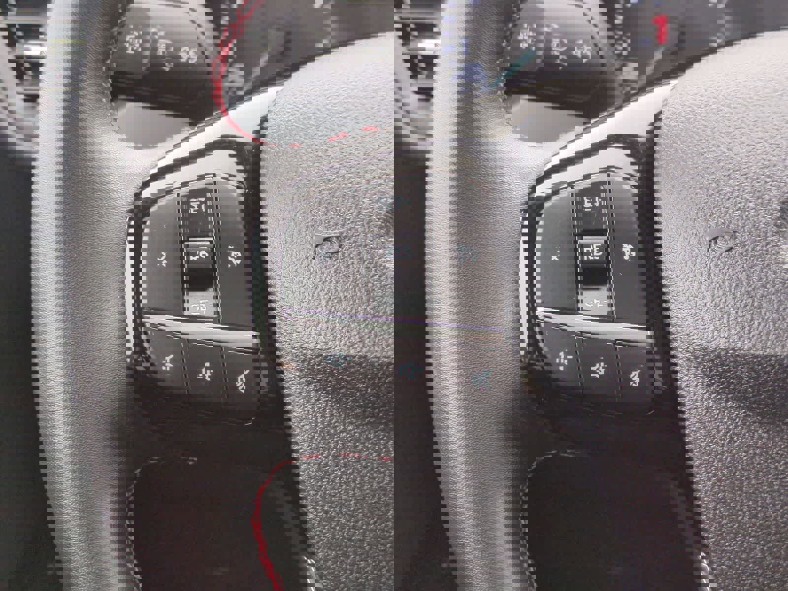 Used 2022 Ford Escape SEL w/ SEL Stealth AWD Package image 25