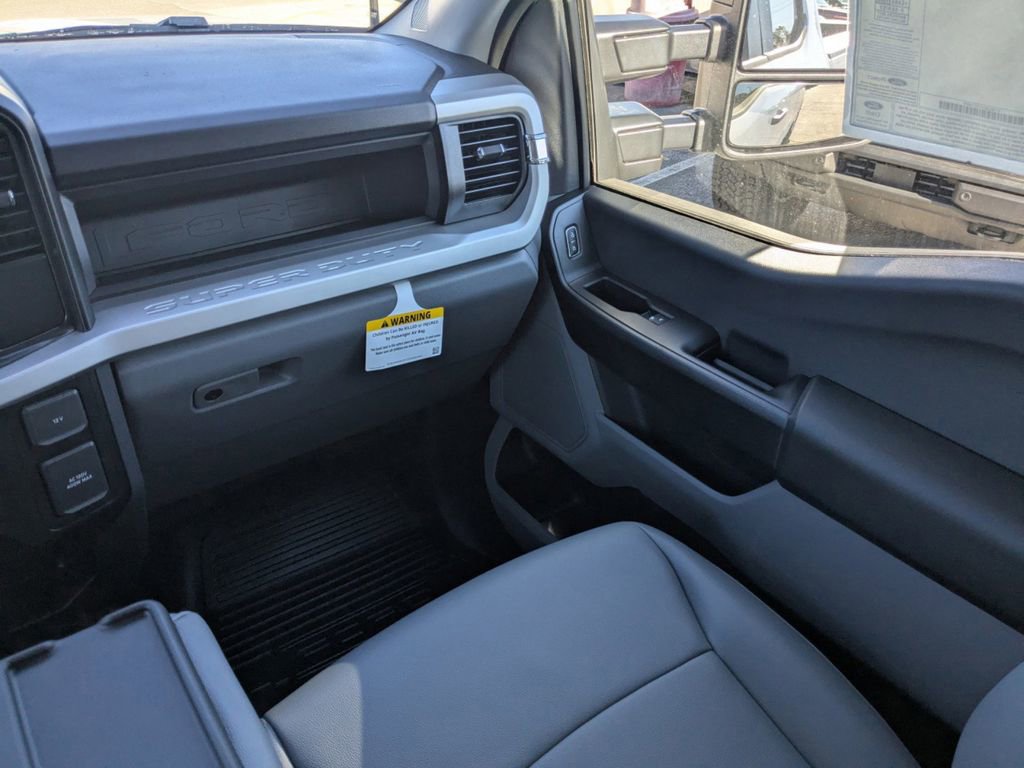New 2026 Ford F250 XL image 18