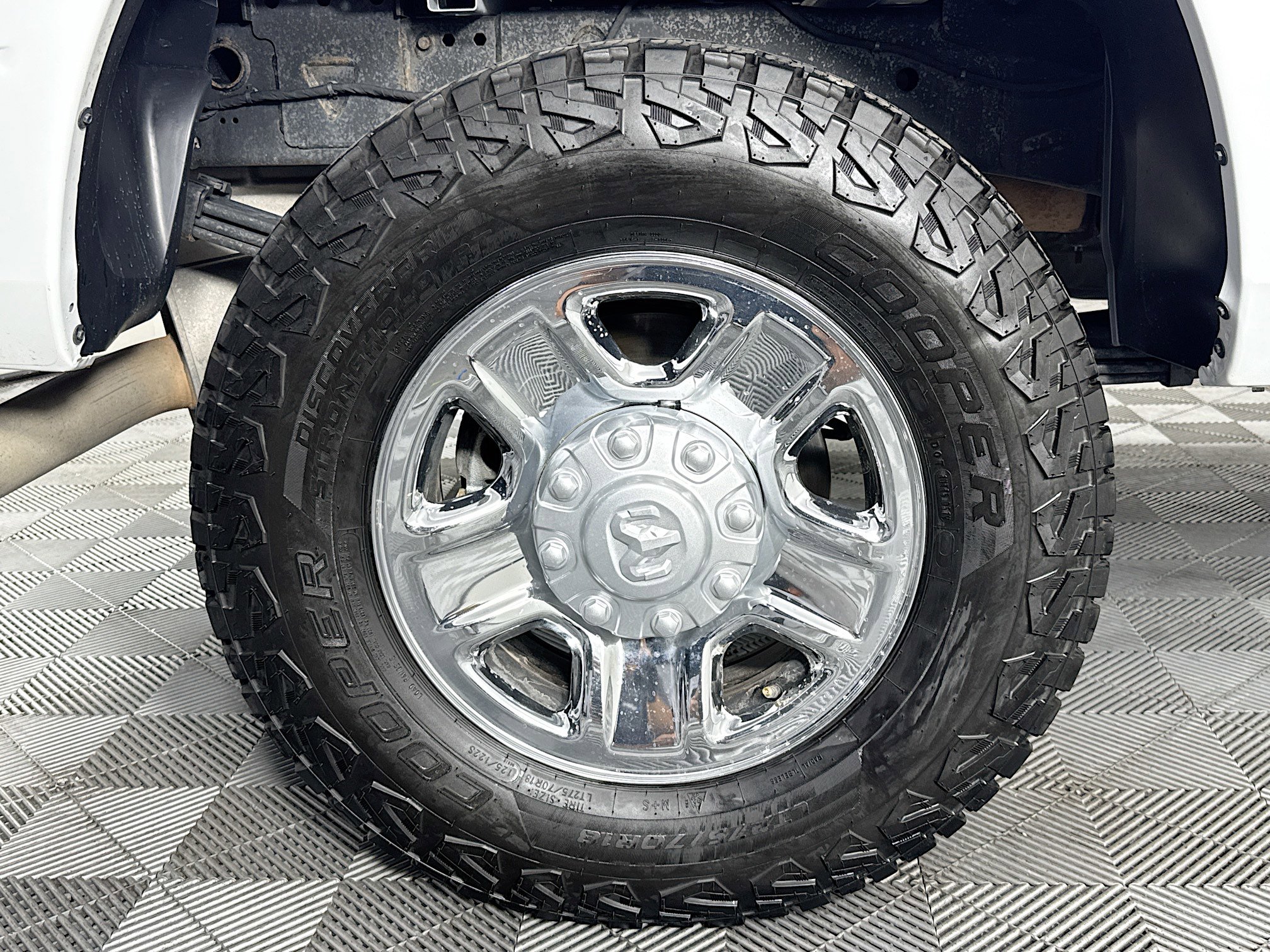 Used 2022 RAM 3500 Tradesman image 32