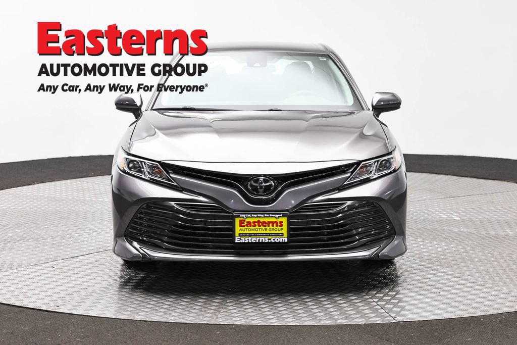 Used 2019 Toyota Camry LE FWD image 2
