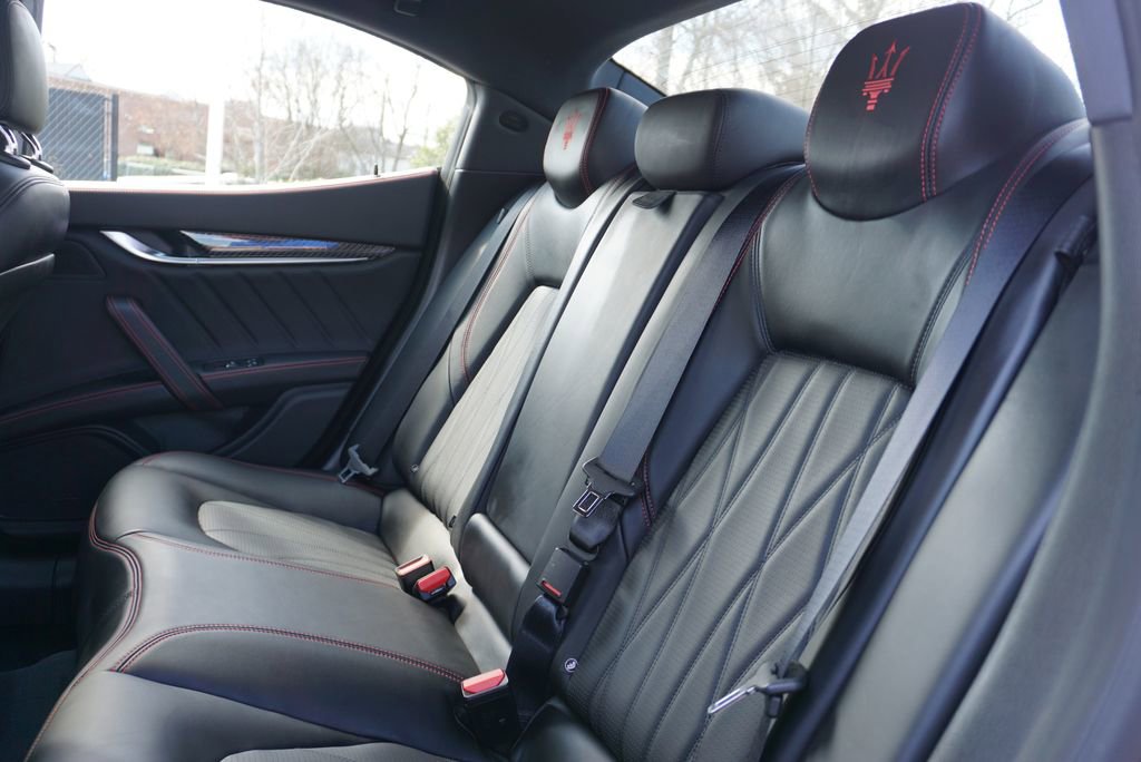 Used 2023 Maserati Ghibli Modena image 34