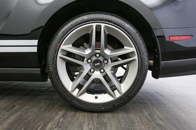 Used 2011 Ford Mustang Shelby GT500 w/ Electronics Pkg RWD image 42
