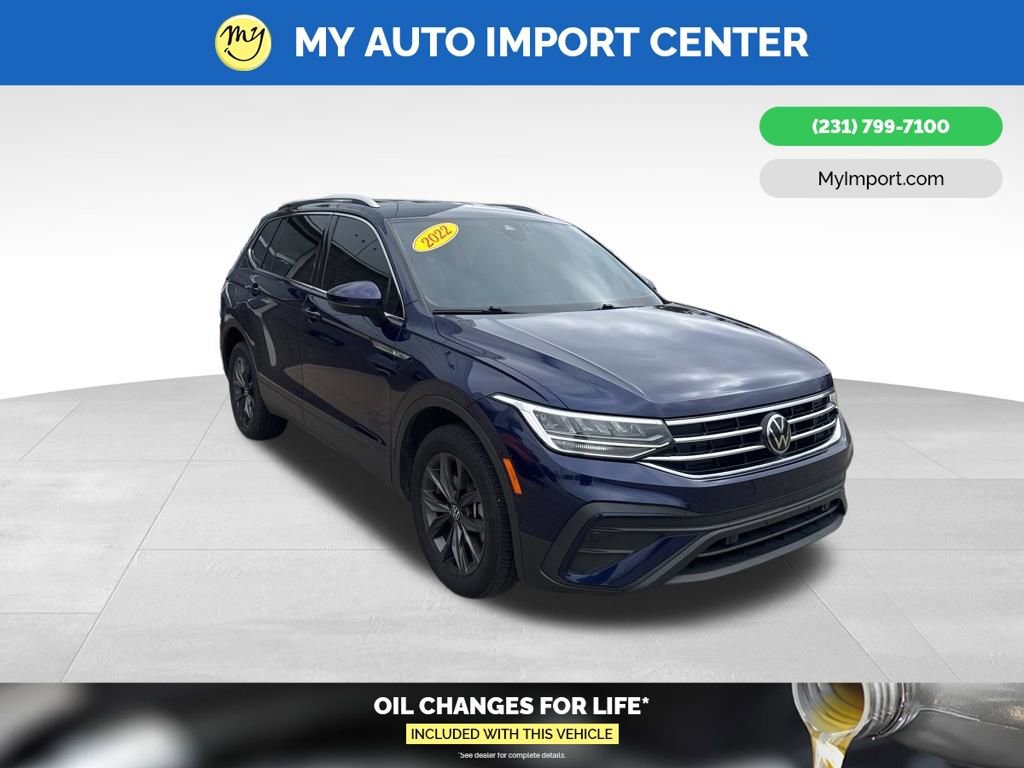 Used 2022 Volkswagen Tiguan SE image 1