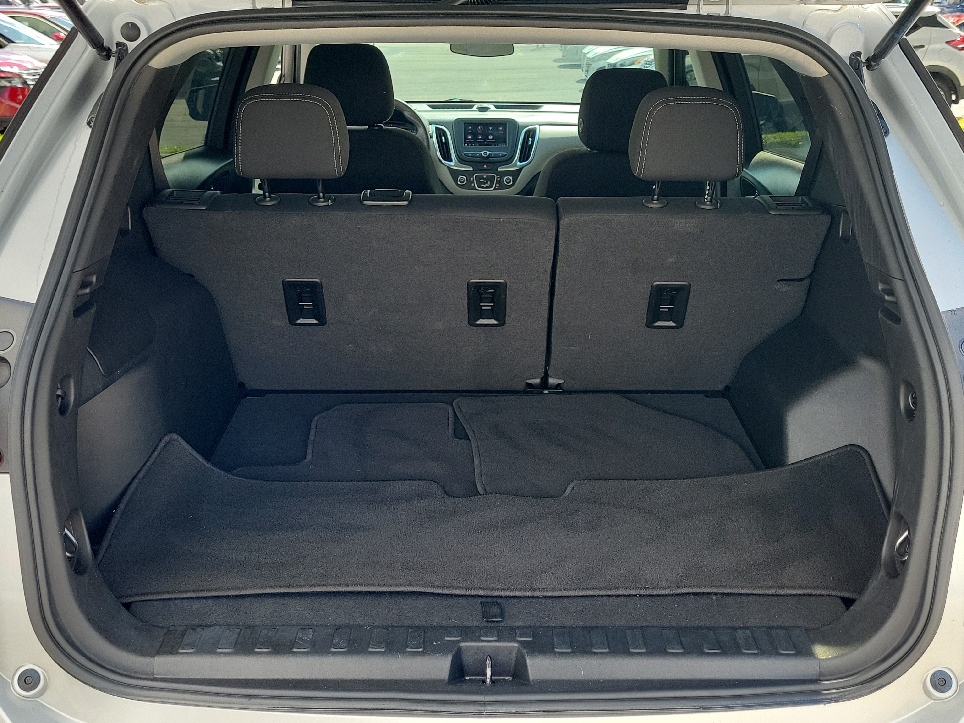 Used 2021 Chevrolet Equinox LS FWD image 6