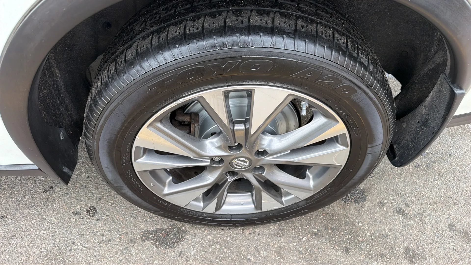 Used 2016 Nissan Murano SV AWD/4WD image 9
