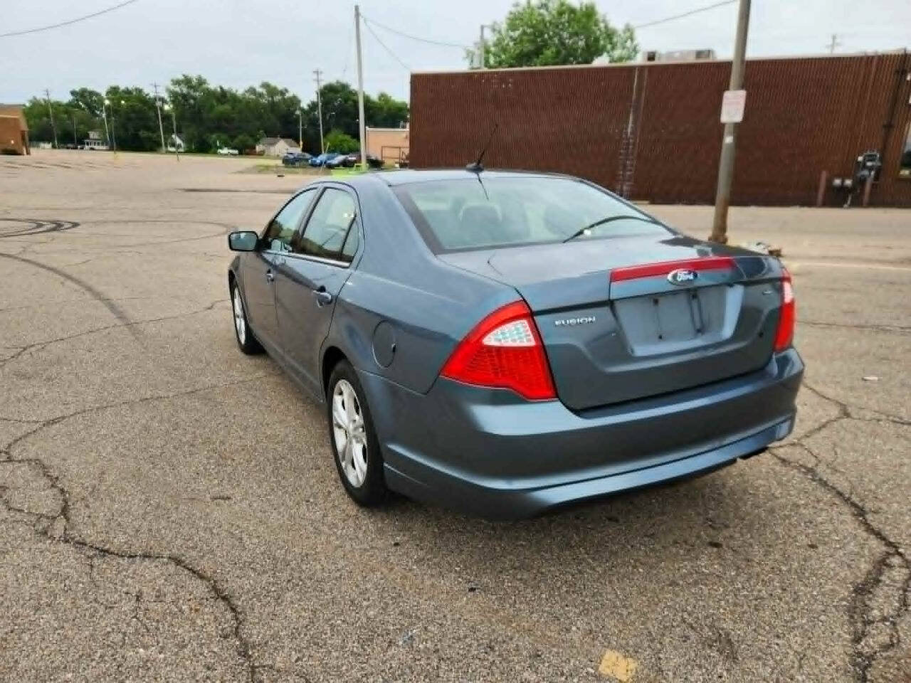 Used 2012 Ford Fusion SE FWD image 6