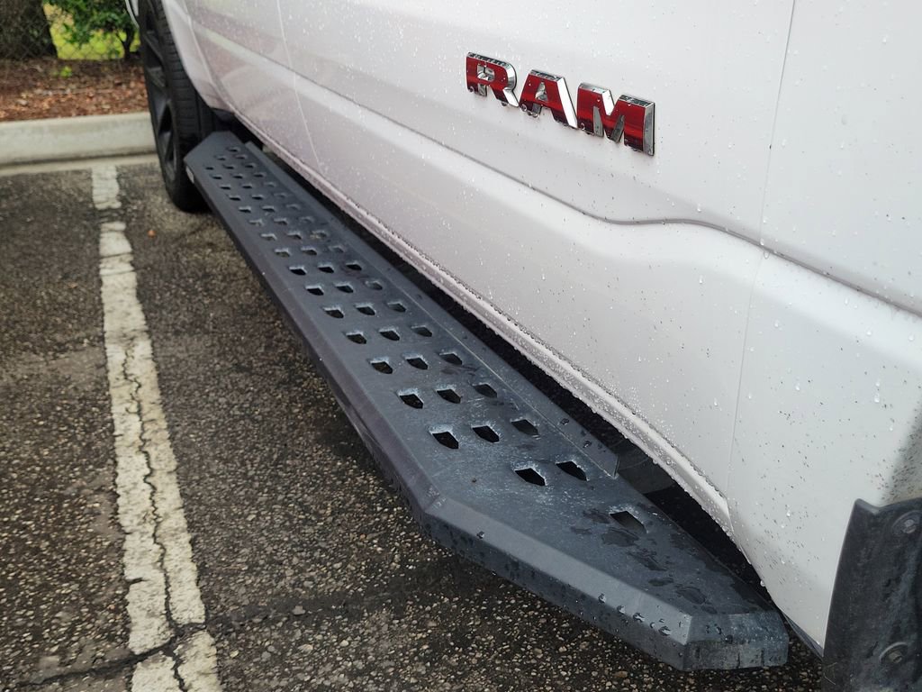 Used 2023 RAM 1500 Laramie AWD/4WD image 13