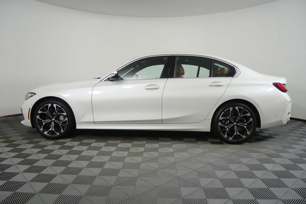 Used 2025 BMW 330i Sedan RWD image 6