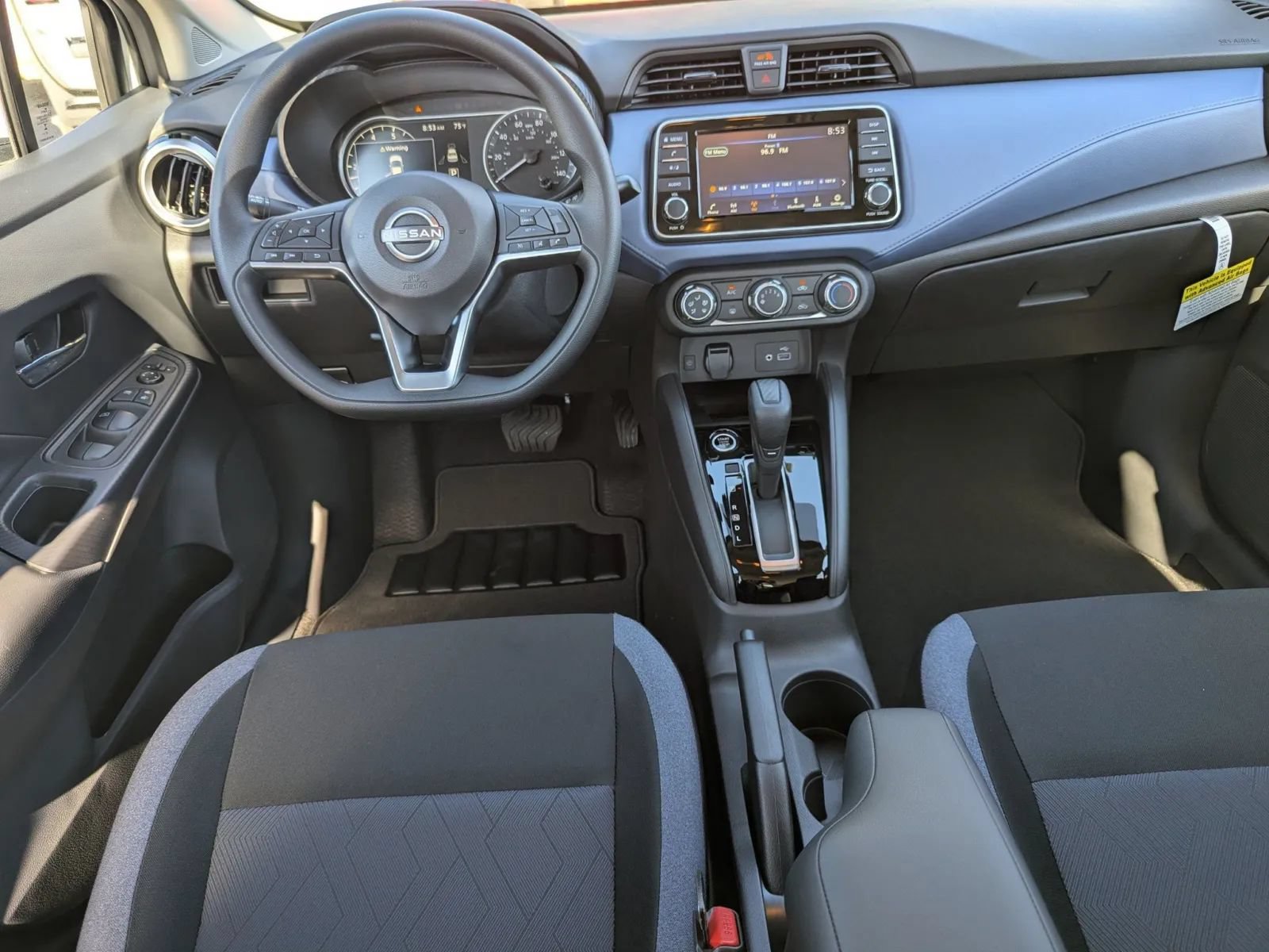 New 2025 Nissan Versa SV w/ Trunk Package FWD image 15
